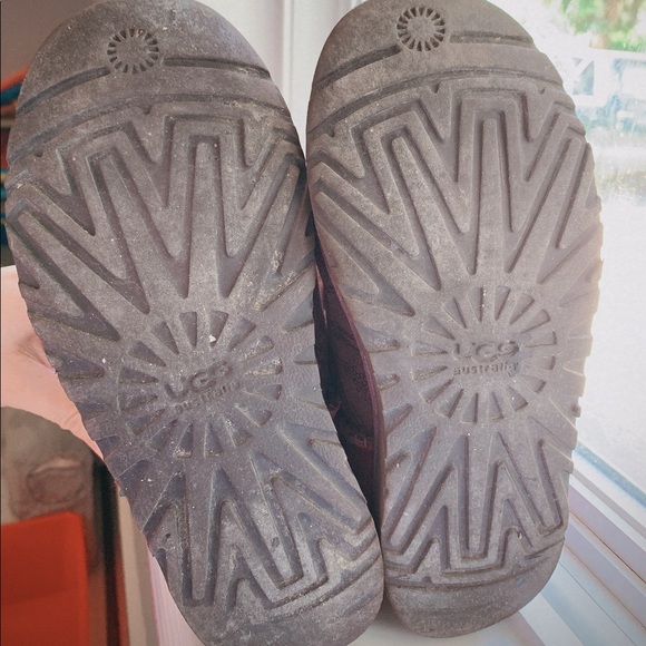 UGG boot - Picture 4 of 8